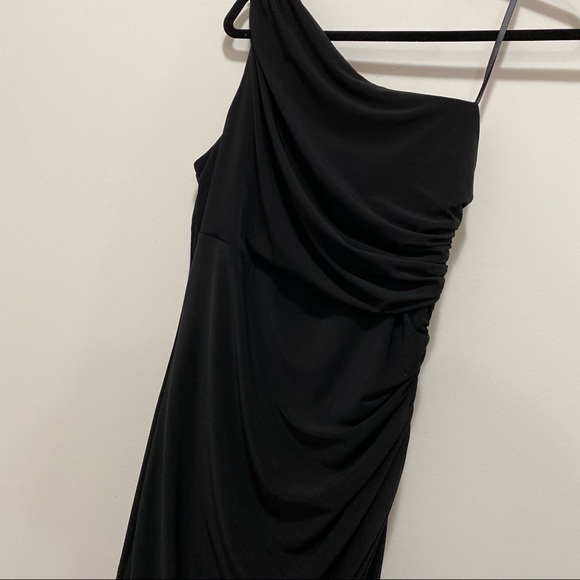 🛍3/$45 Le Chateau One Shoulder Side Rouched Dress - Picture 6 of 6